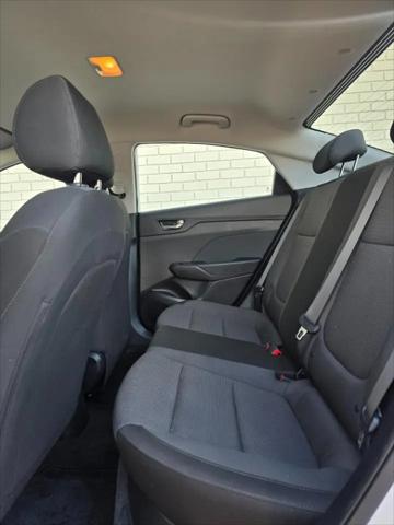 2019 Hyundai Accent SE