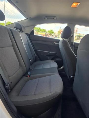 2019 Hyundai Accent SE