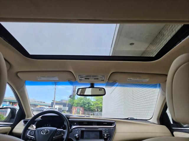 2013 Toyota Avalon XLE Premium