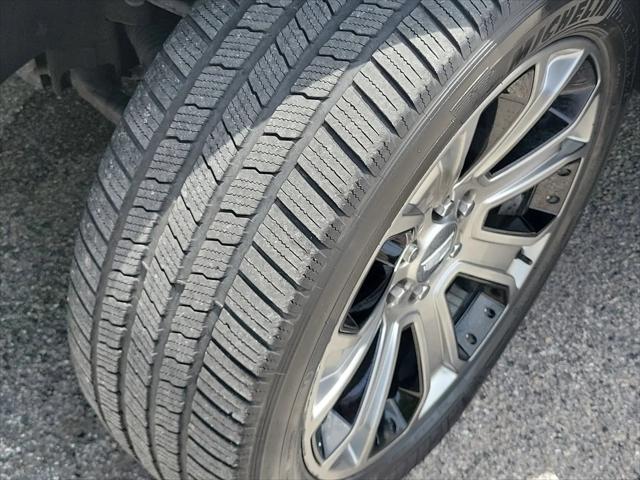 2018 Cadillac Escalade Premium Luxury