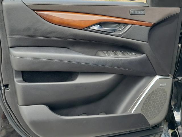 2018 Cadillac Escalade Premium Luxury