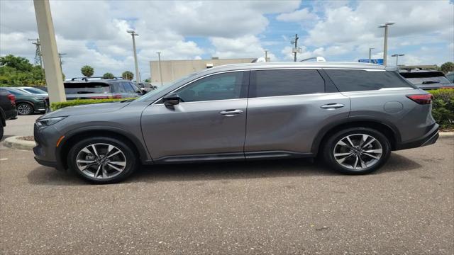 2022 INFINITI QX60 LUXE