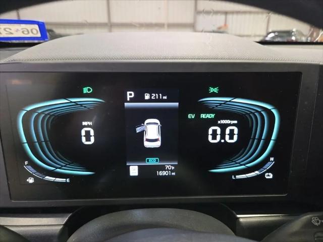 2025 Kia Niro LX
