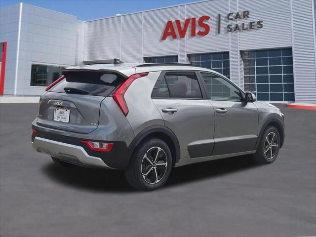 2025 Kia Niro LX