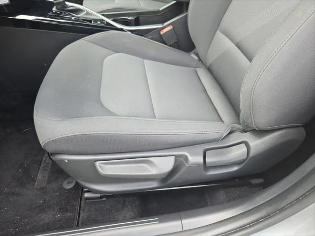 2025 Kia Niro LX