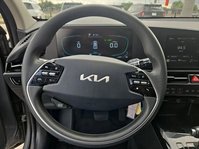 2025 Kia Niro LX