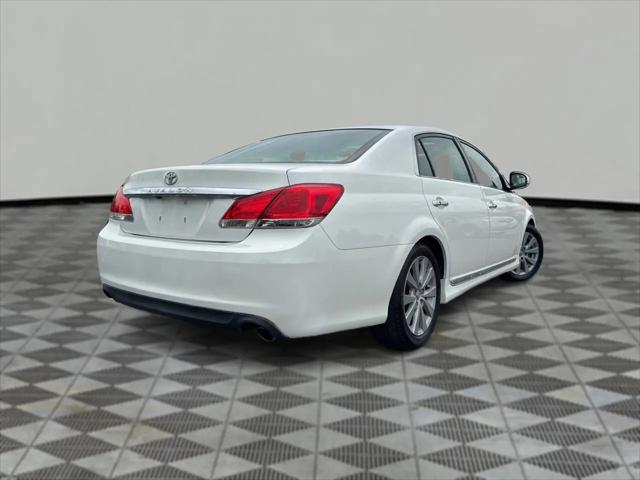 2011 Toyota Avalon Base