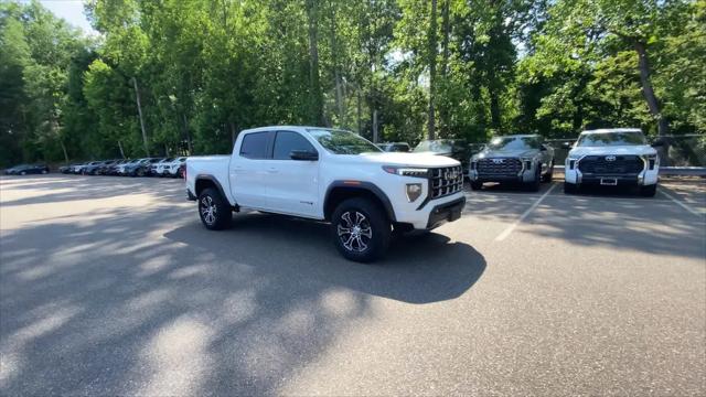 2024 GMC Canyon 4WD AT4