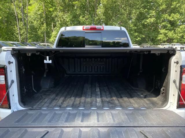 2024 GMC Canyon 4WD AT4