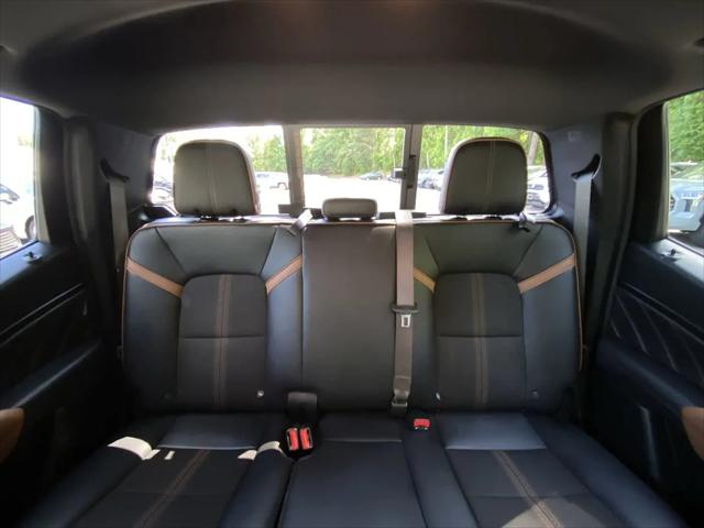 2024 GMC Canyon 4WD AT4