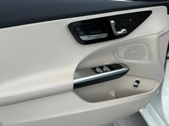 2026 Mercedes-Benz C-CLASS C 300 C 300