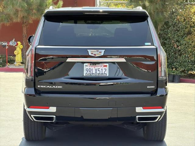 2025 Cadillac Escalade Premium Luxury
