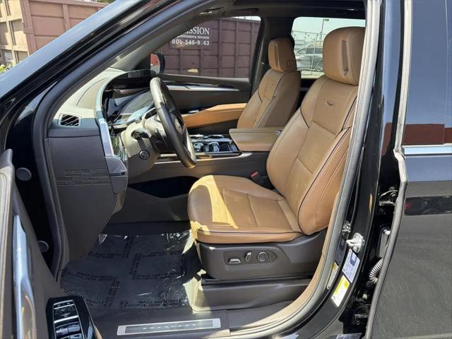 2025 Cadillac Escalade Premium Luxury