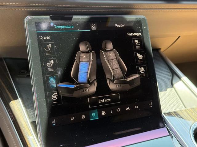 2025 Cadillac Escalade Premium Luxury