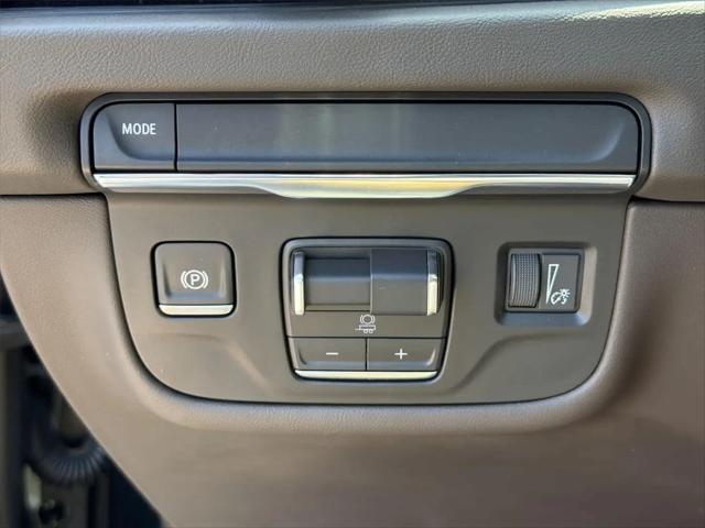 2025 Cadillac Escalade Premium Luxury