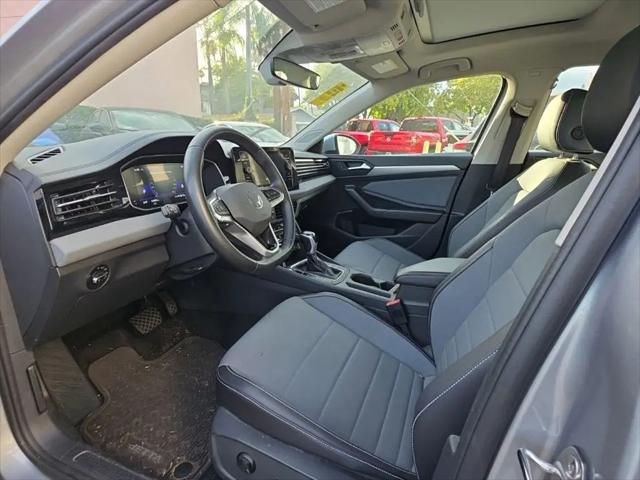 2025 Volkswagen Jetta 1.5T SE