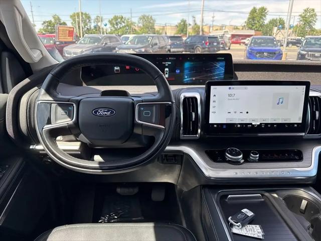 2025 Ford Expedition Platinum