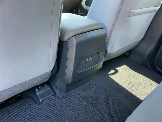 2024 Nissan Frontier Crew Cab SV 4x4