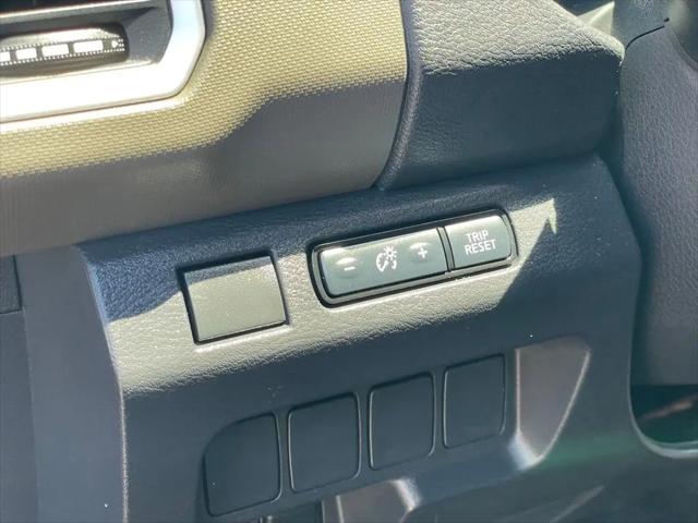 2024 Nissan Frontier Crew Cab SV 4x4