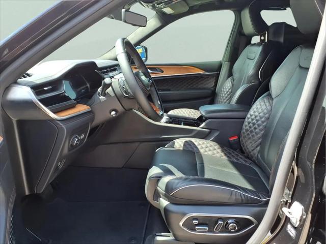 2023 Jeep Grand Cherokee L Summit Reserve 4x4