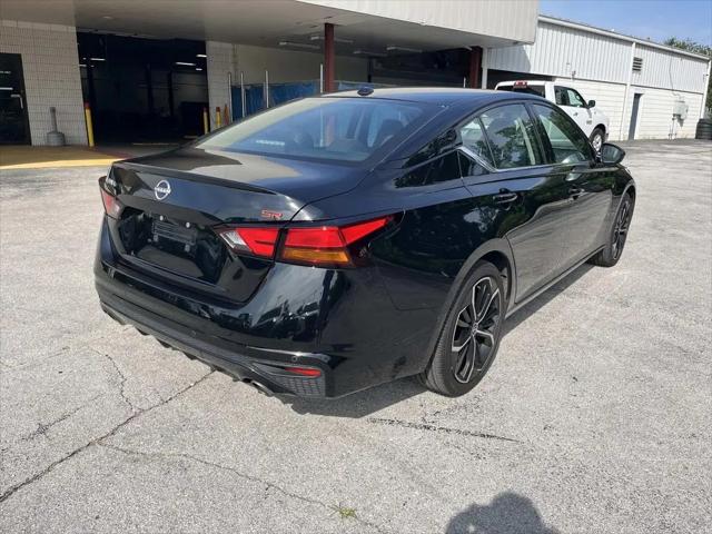 2025 Nissan Altima SR FWD
