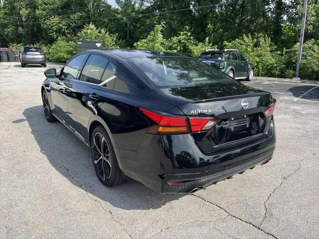 2025 Nissan Altima SR FWD