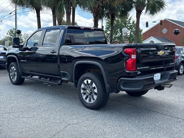 2024 Chevrolet Silverado 2500HD 4WD Crew Cab Standard Bed Custom