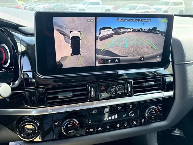 2026 Nissan Pathfinder SL