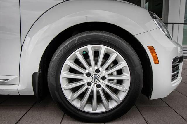 2019 Volkswagen Beetle 2.0T SE