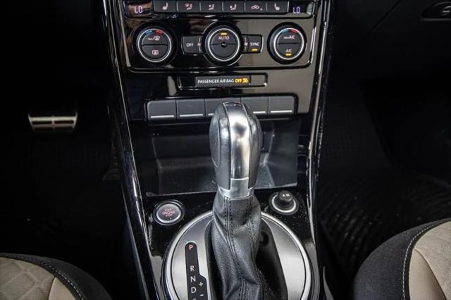 2019 Volkswagen Beetle 2.0T SE