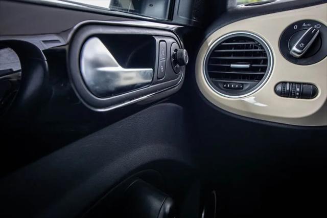 2019 Volkswagen Beetle 2.0T SE