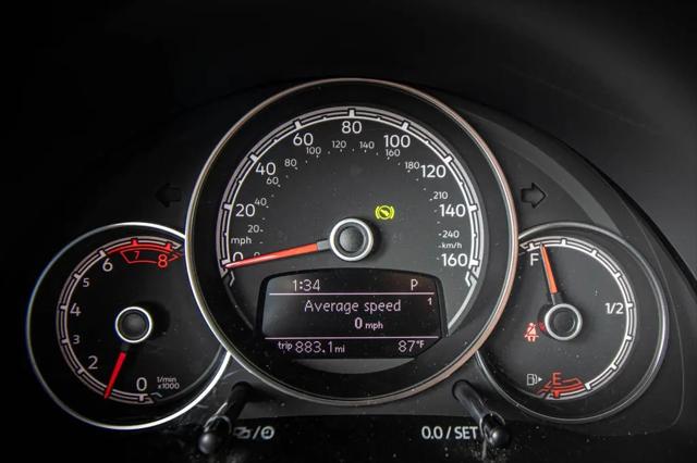 2019 Volkswagen Beetle 2.0T SE