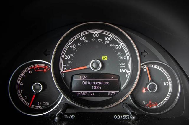 2019 Volkswagen Beetle 2.0T SE