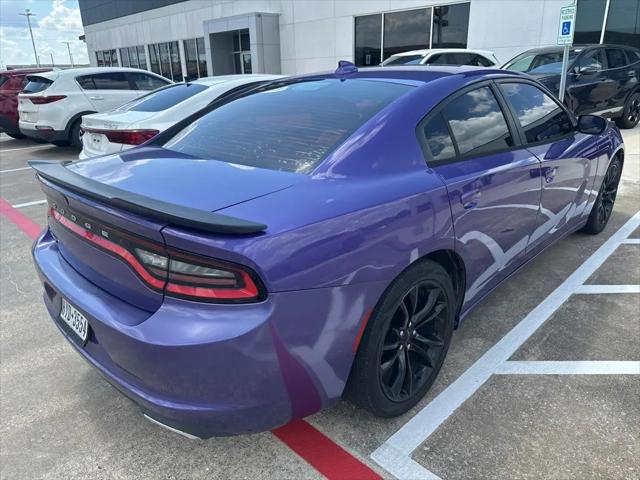 2016 Dodge Charger SXT