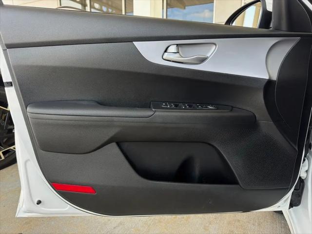 2024 Kia Forte LX