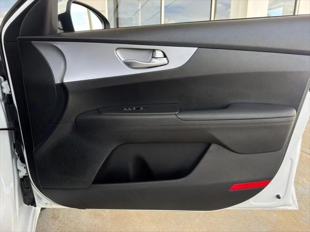 2024 Kia Forte LX