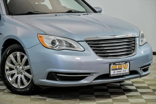 2013 Chrysler 200 Touring