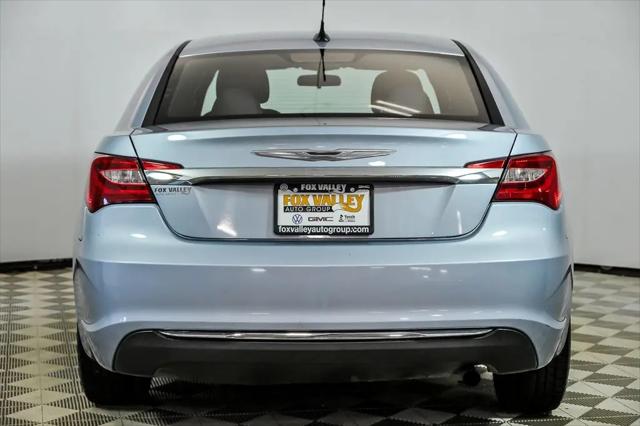 2013 Chrysler 200 Touring