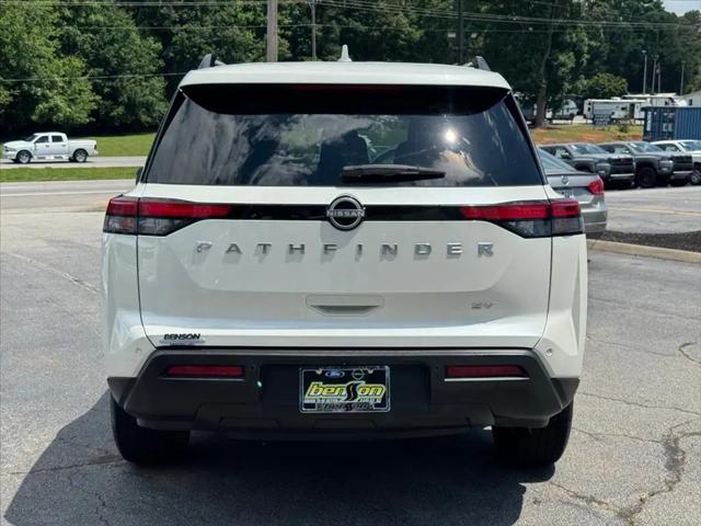 2024 Nissan Pathfinder SV FWD