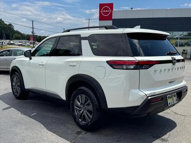 2024 Nissan Pathfinder SV FWD