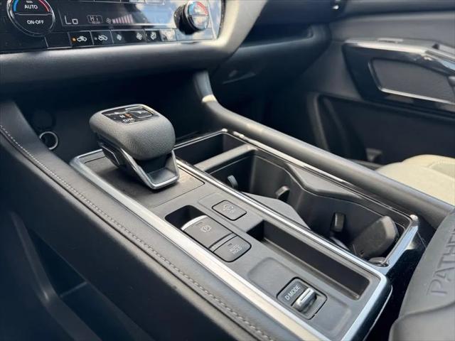 2024 Nissan Pathfinder SV FWD