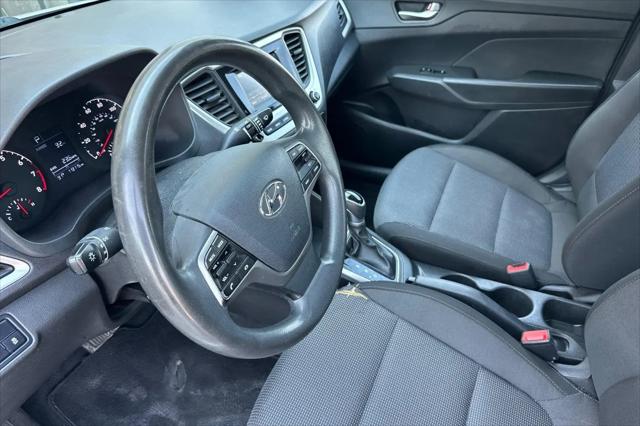 2022 Hyundai Accent SE