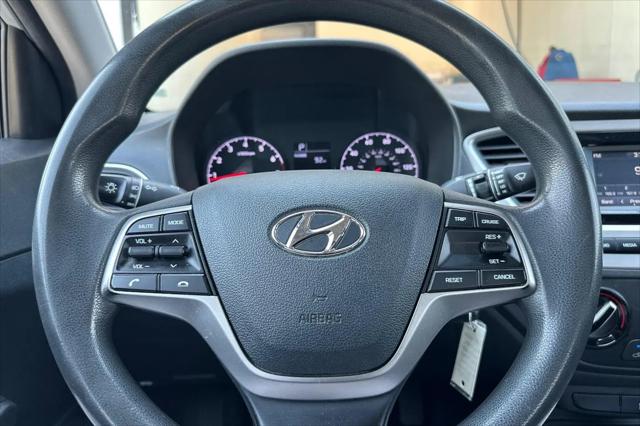 2022 Hyundai Accent SE