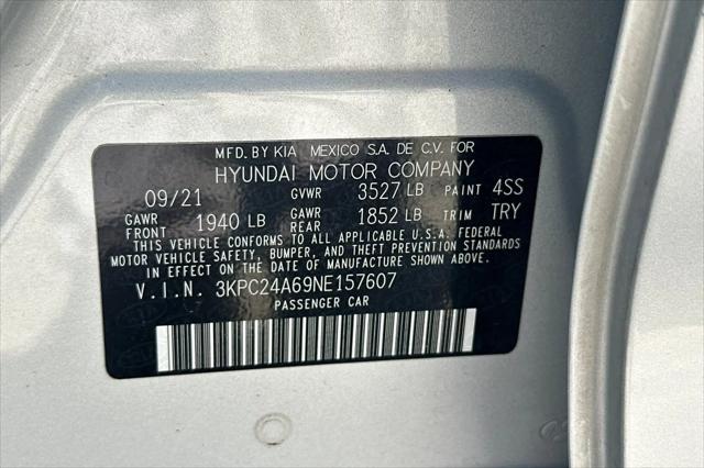 2022 Hyundai Accent SE