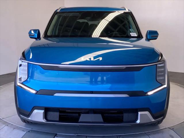 2026 Kia EV9 Wind