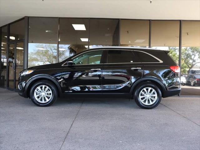2017 Kia Sorento 3.3L LX