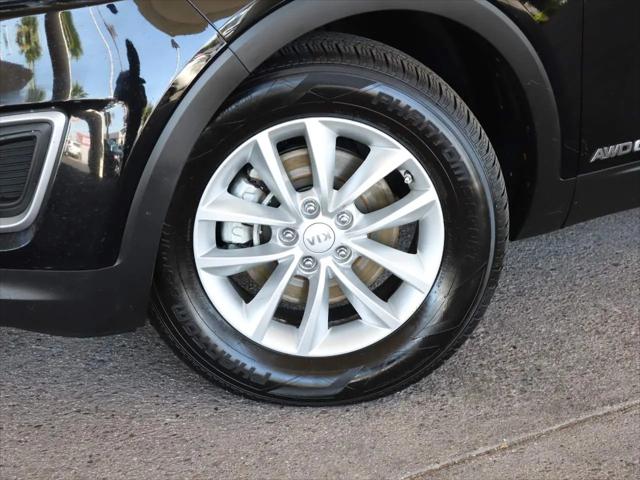 2017 Kia Sorento 3.3L LX