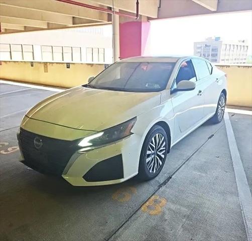 2023 Nissan Altima SV Intelligent AWD