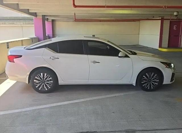 2023 Nissan Altima SV Intelligent AWD