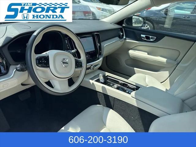 2024 Volvo S60 B5 Plus Dark Theme